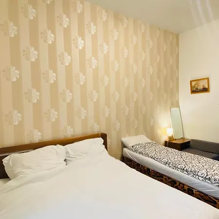 Service - Square Location